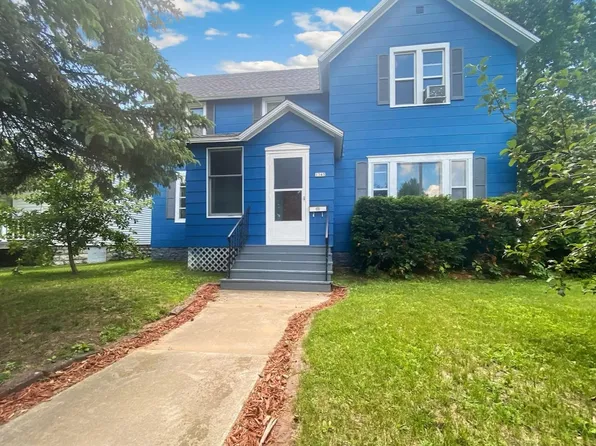 1345 Carney Blvd, Marinette, WI 54143