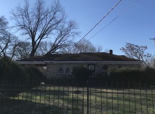 15 E Dunbar Rd, Memphis, TN 38109