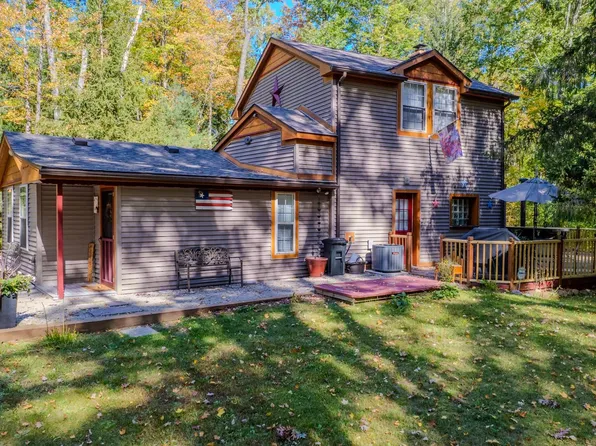 2181 Birch Rd, Harrison, MI 48625