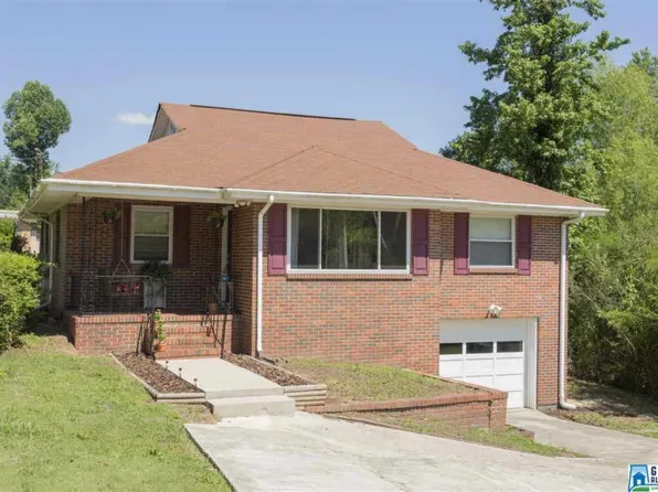 441 6th Ave, Pleasant Grove, AL 35127