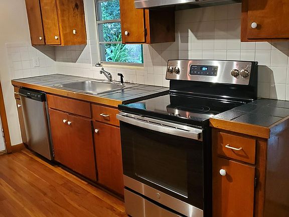3rd image of 2127 Faulk Dr