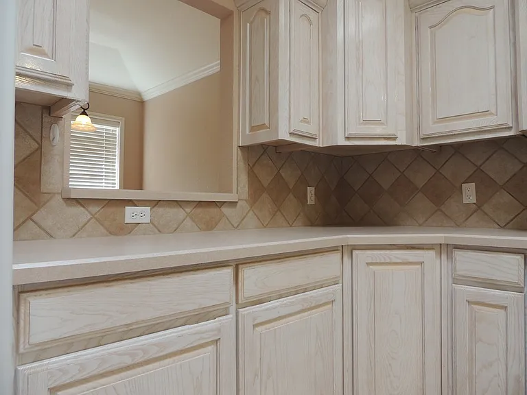 2913 Sunburst Dr — Photo 7