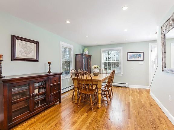 5th image of 66 Pine Hill Rd