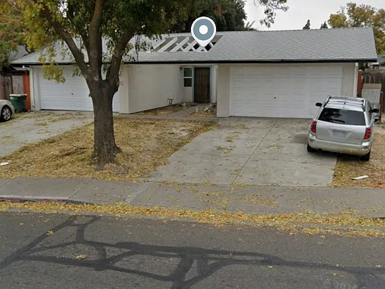 110 W Ponce De Leon Ave — Photo 1
