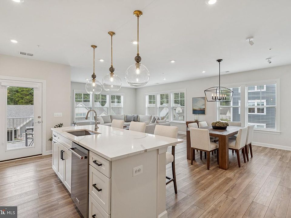 1st image of 21630 Hawksbill High Cir #302