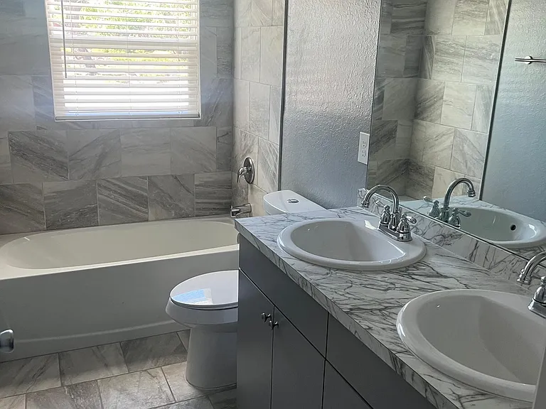 2916 Lincoln Blvd #A — Photo 12