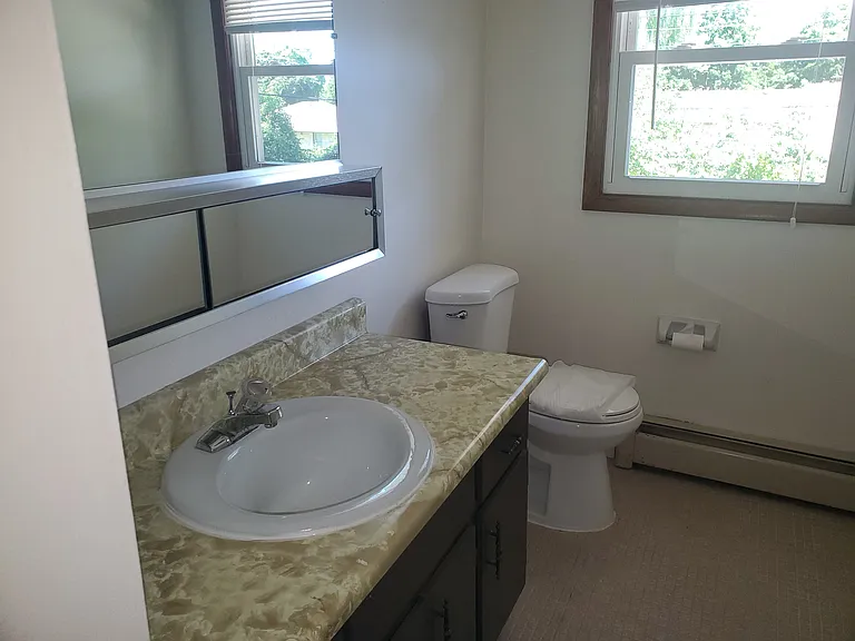 12840 W Hampton Ave — Photo 6