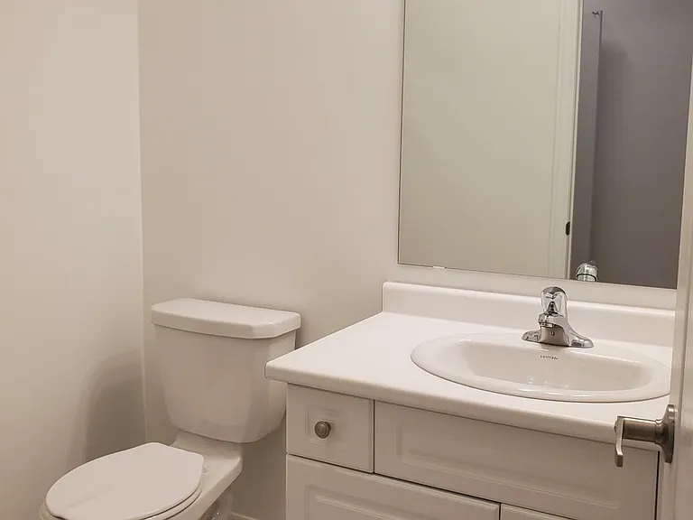 31 Luzon Ave #31A — Photo 7