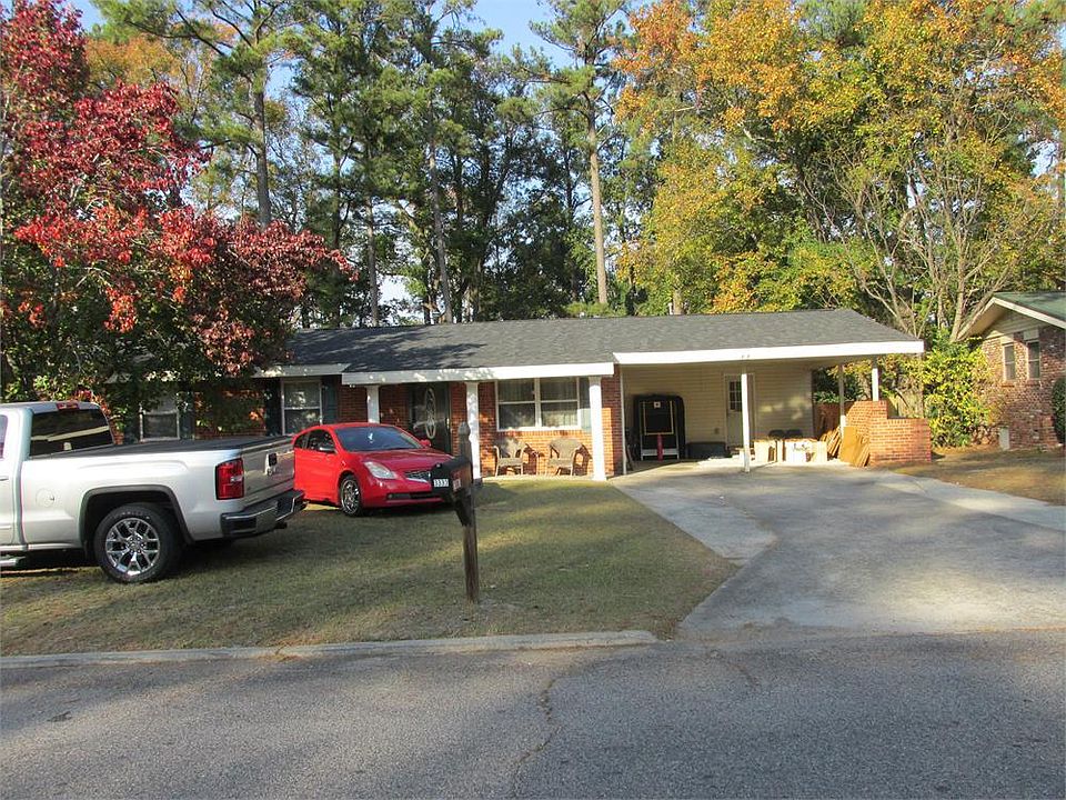 1st image of 3333 Oakridge Dr