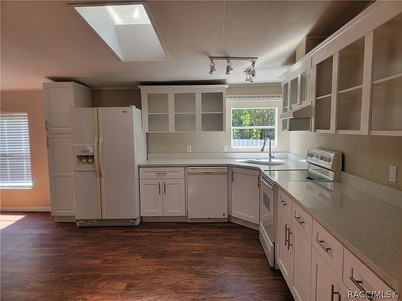 5th image of 6894 W Vanaman Ct