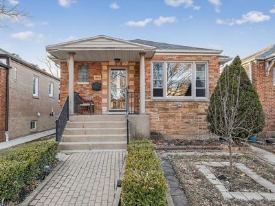6104 N Kimball Ave, Chicago, IL, 60659