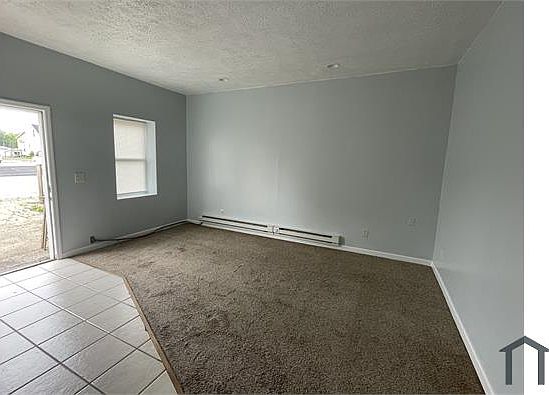 2nd image of 318 S Main St