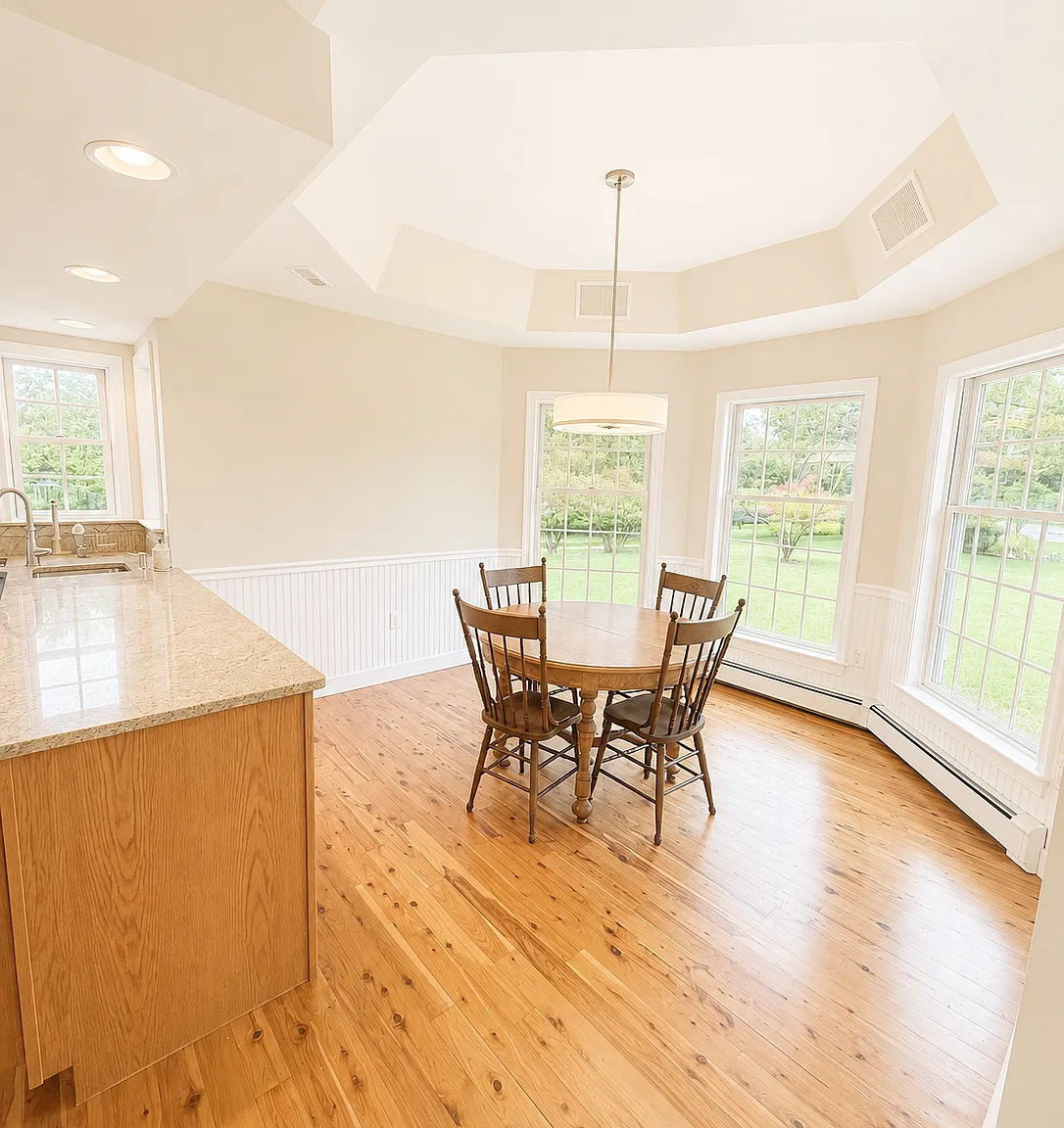 3 bed, 2340 sqft, $3,000 — Photo 3