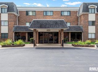 2650 Cooper Ave APT 313, Springfield, IL 62704