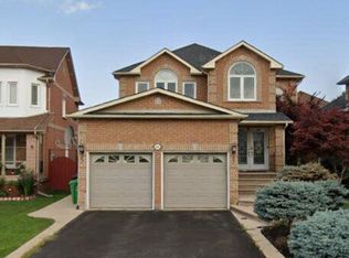 99 Hood Cres, Brampton, ON L6Y 5C5