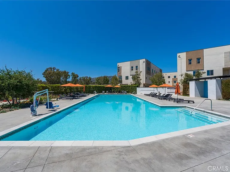 27656 Skyline Ln — Photo 38