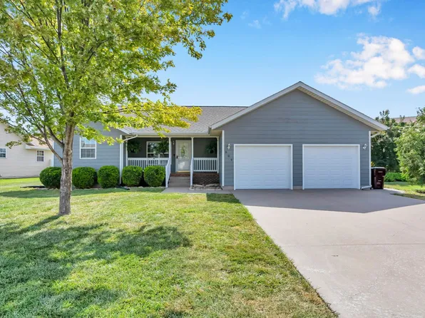 609 Walnut Ct, Galva, KS 67443