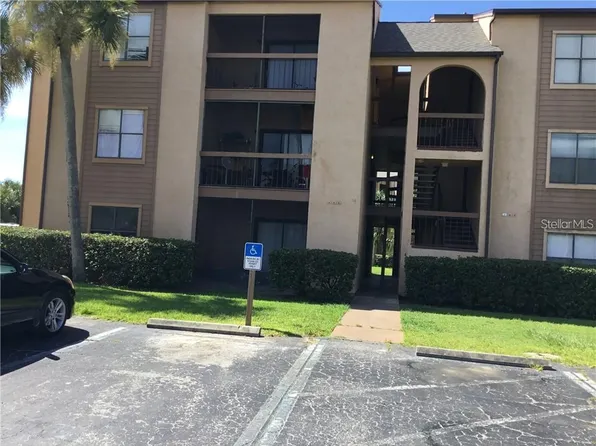 2202 CASCADES BOULEVARD #201, KISSIMMEE, FL 34741