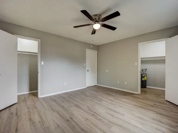 The Cherry Tree: 1 & 2 Bedroom Apartments, 6505 Fresno St #19, Fort Smith, AR 72903