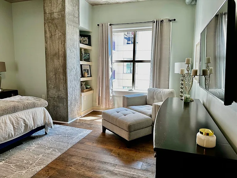 150 Bee St #602 — Photo 10