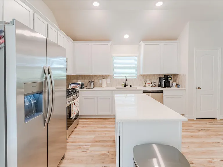 8439 Red Shiner Way — Photo 10