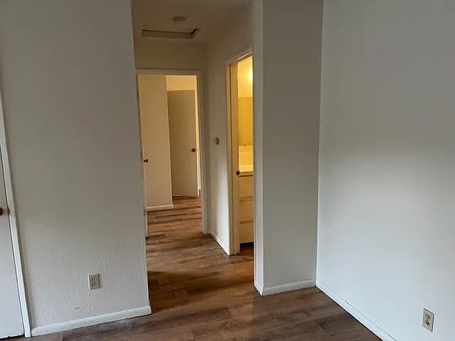 108 Yelton Dr — Photo 9