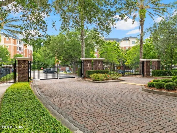4480 DEERWOOD LAKE Parkway #352, Jacksonville, FL 32216