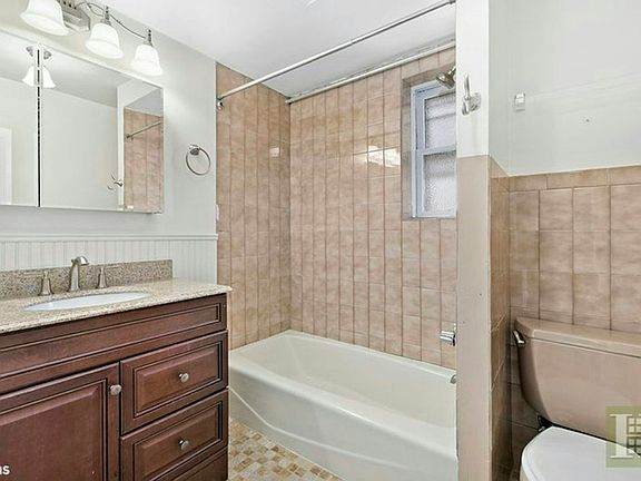 5th image of 28 8th Ave APT 5