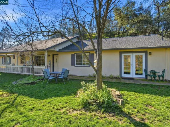 5250 Treosti Pl, Valley Springs, CA 95252
