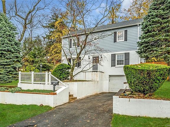 4th image of 88 Lawrence Ave