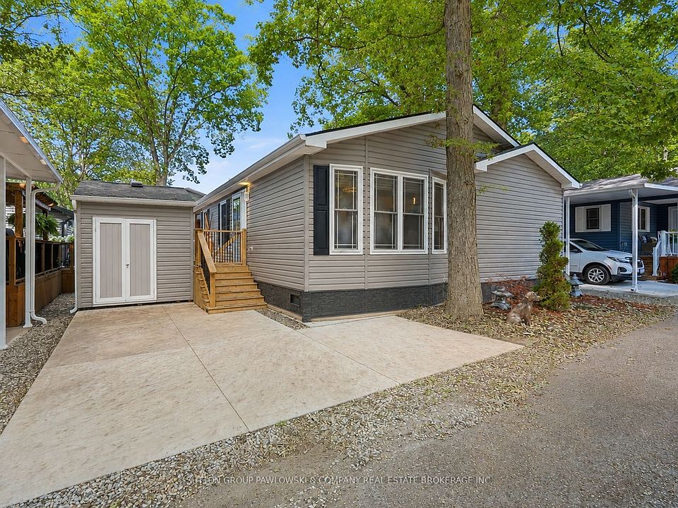 1st image of 22790 Amiens Rd #56