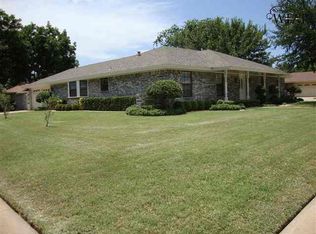 11 Archway Ct, Wichita Falls, TX 76310