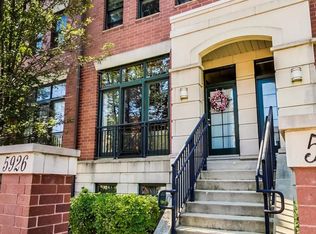 5926 N Northwest Hwy, Chicago, IL 60631