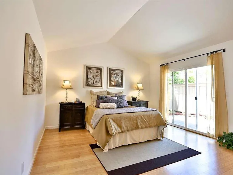10213 Parish Pl — Photo 10
