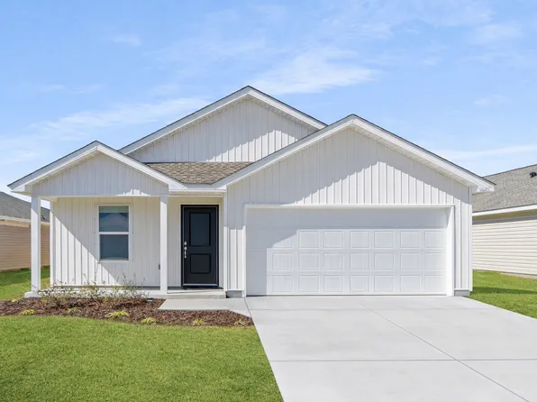 4635 Carlstrom Ln, Pensacola, FL 32507