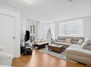 828 Agnes St #1402, New Westminster, BC