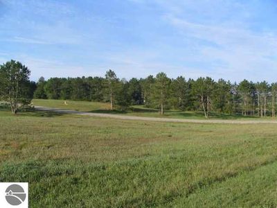 LOT 7 S Meadow Dr, Cadillac, MI, 49601