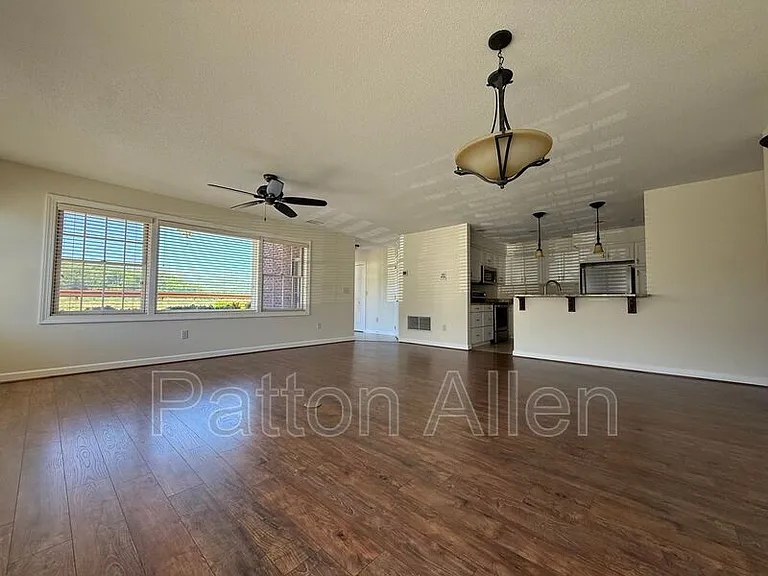 1465 S Lakeshore Dr #E2 — Photo 10