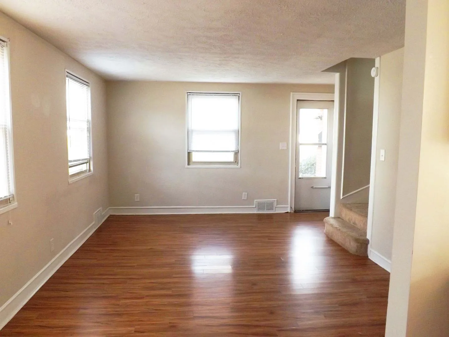 Mulberry Apartments — Photo 4
