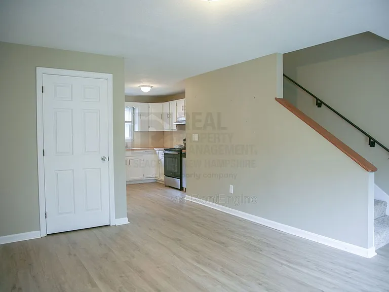 11 Hickey St #5 — Photo 4
