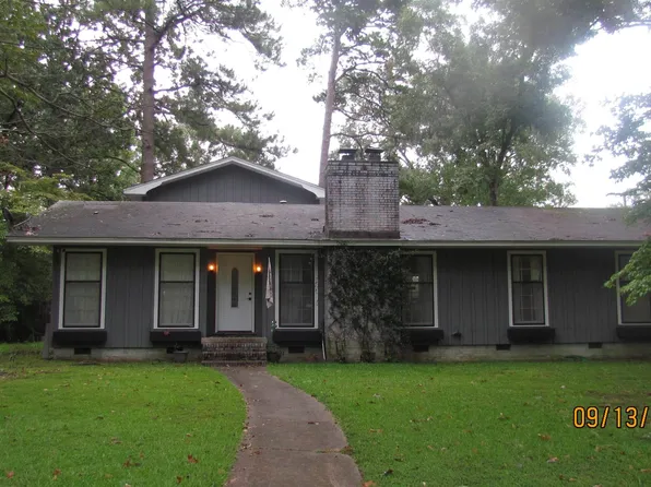 1311 Hickory St, Crossett, AR 71635