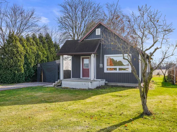 22557 Queens Line, West Elgin, ON N0L 2C0