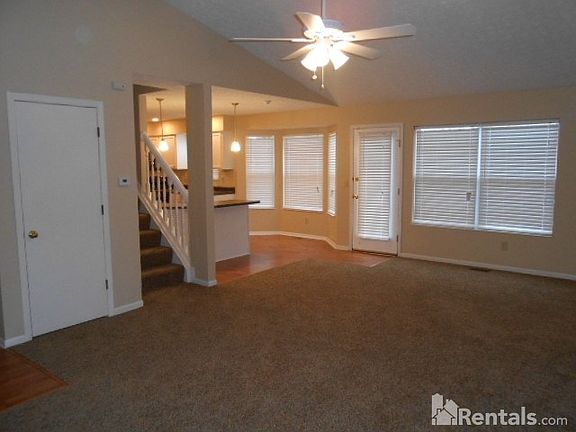 3rd image of 3072 Olympic Club Dr
