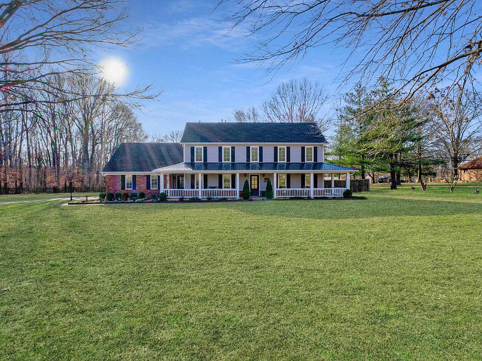 1st image of 7643 Parkland Dr