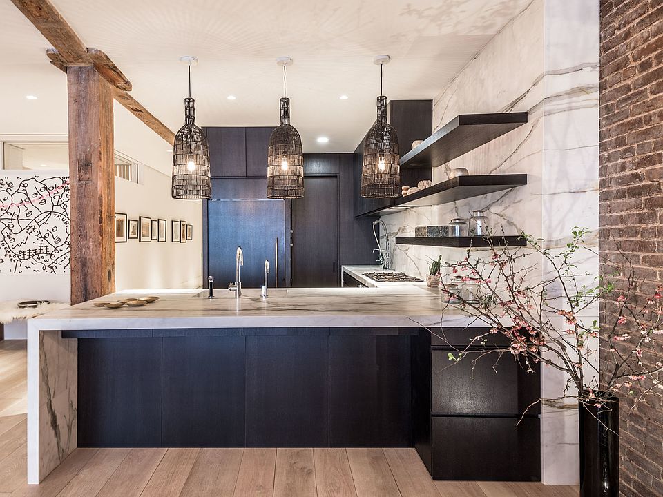 Open Plan Chef's Kitchen