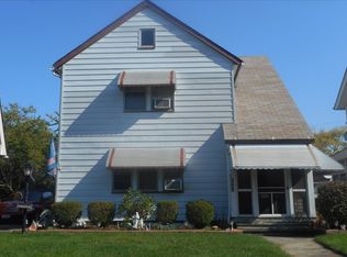 2045 Lincoln Ave, Lakewood, OH 44107