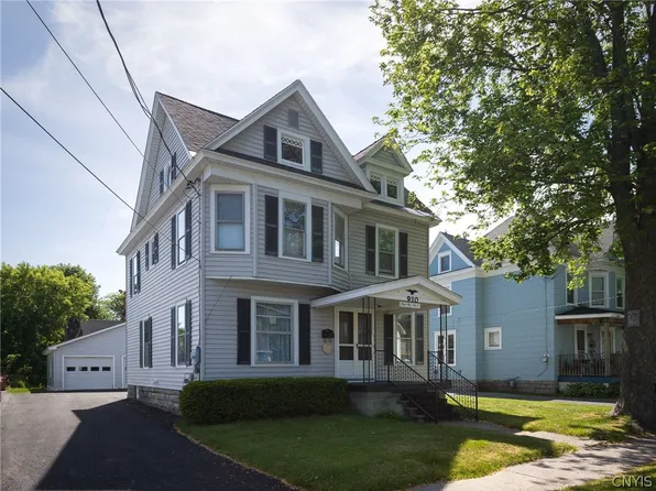 910 Franklin St, Watertown, NY 13601