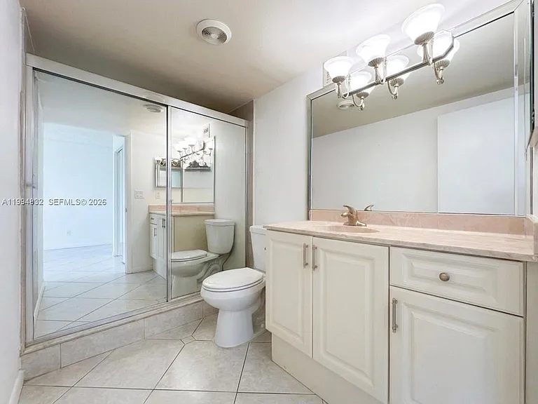 3800 S Ocean Dr #1112A — Photo 5