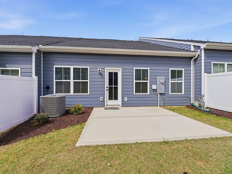 6258 Ashton Park Dr — Photo 16