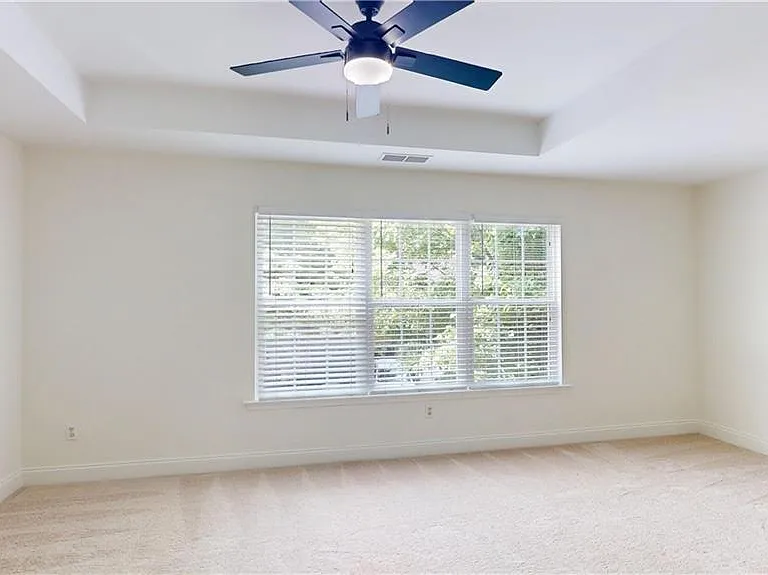 3249 Brockenhurst Dr — Photo 17